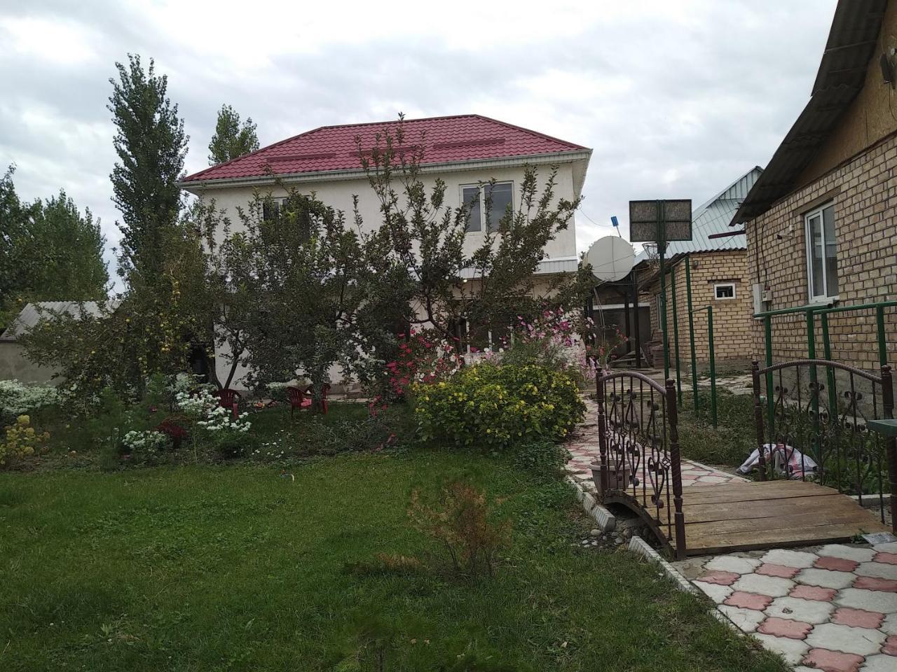 ГОСТИНИЦА TALANTS GUEST HOUSE БИШКЕК (Киргизия) - от 2918 RUB | NOCHI